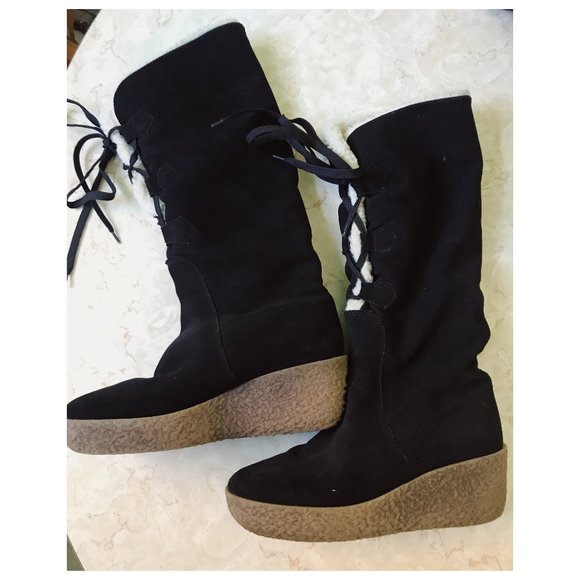 ❤️Michael Kors Mukluks Black Suede Sz 8.5 - Picture 1 of 9
